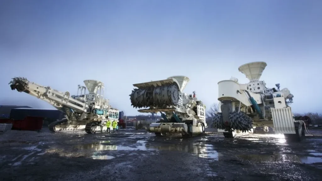 3 робота-монстра для добычи ископаемых со дна океана