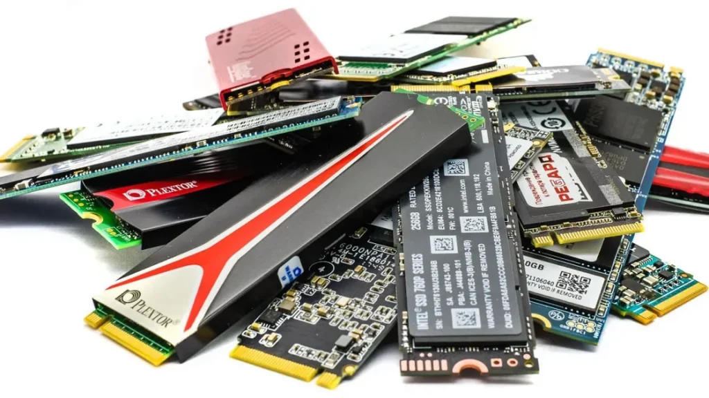 Производители памяти готовятся к резкому росту цен SSD на фоне бума ИИ