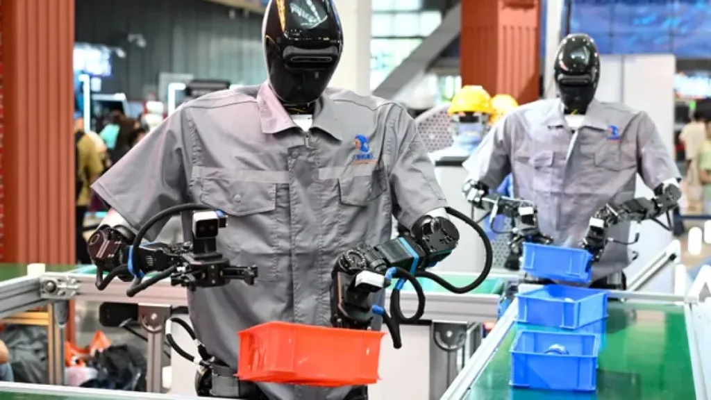 ИИ отбирает работу: названы 40 профессий которые под угрозой