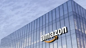 Amazon увольняет 14 000 офисных сотрудников, ссылаясь на эпоху ИИ