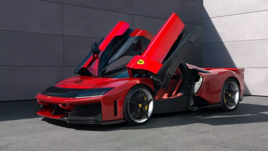 Ferrari представит первый электрокар в 2026 году с запасом хода 530 км
