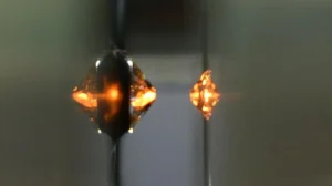 Ученые открыли новую кристаллическую форму льда