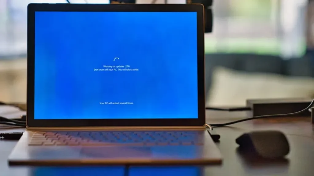 Microsoft прекратила поддержку Windows 10: что делать пользователям