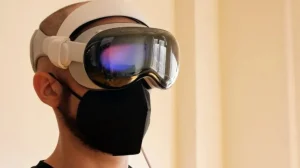 Прямой конкурент Apple Vision Pro от Samsung выйдет в 2025 году