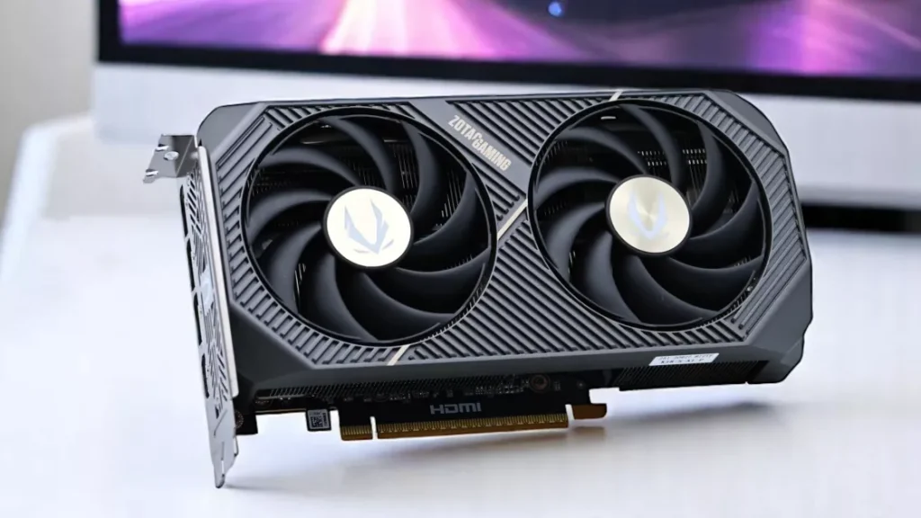 Zotac GeForce RTX 5060 AMP — компактная видеокарта для Full HD-гейминга или пустая трата денег?