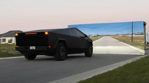 Автопилот Tesla может отличить рисунок дороги от стены, но не всегда