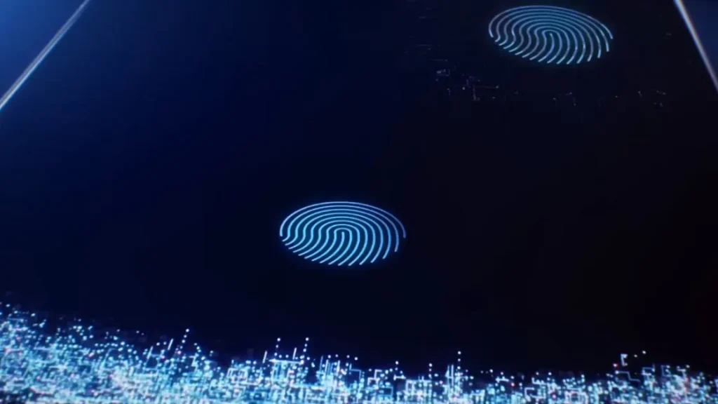 Дактилоскопию и динамик зашили в сенсорный экран