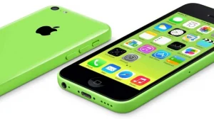 Дизайн iPhone 15 может быть близок к первому бюджетному смартфону Apple