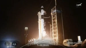 Грузовой Dragon привез на МКС рекордный запас провизии