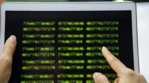 Гаджеты на Android впервые столкнулись с вирусом-блокировщиком