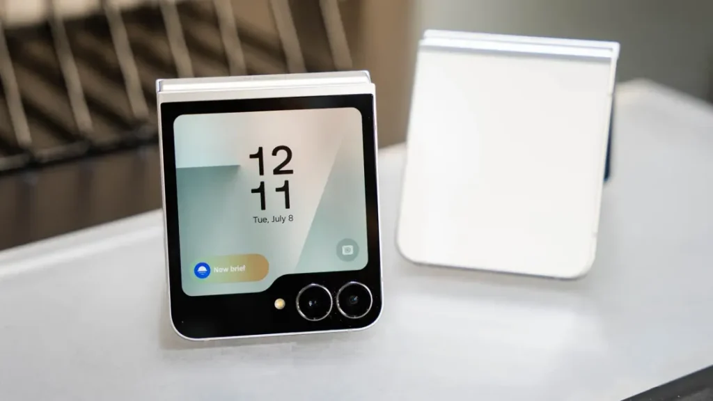 Samsung представила складной флагман Galaxy Z Flip 7 FE по доступной цене