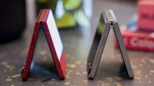 Apple рекламирует Samsung? Странный глюк взорвал соцсети