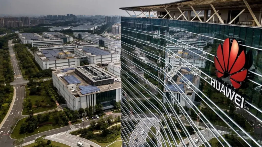 Huawei получает помощь от тайваньских фирм для создания «незаметной» сети заводов
