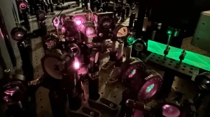 Исследователи смогли взять под контроль квантовую случайность