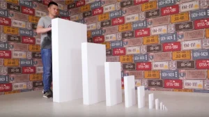 Как крошечной доминошкой опрокинуть огромную?