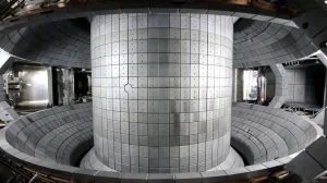 Корейский термоядерный реактор достиг температуры в 7 раз выше ядра Солнца