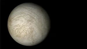 Ледяная оболочка Европы оказалась куда толще, чем считалось ранее