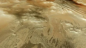 Mars Express обнаружил загадочных марсианских «пауков»