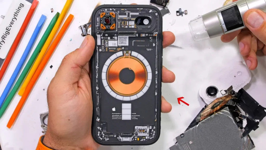 Полный разбор iPhone 17 Air показал интересные инжинерные решения