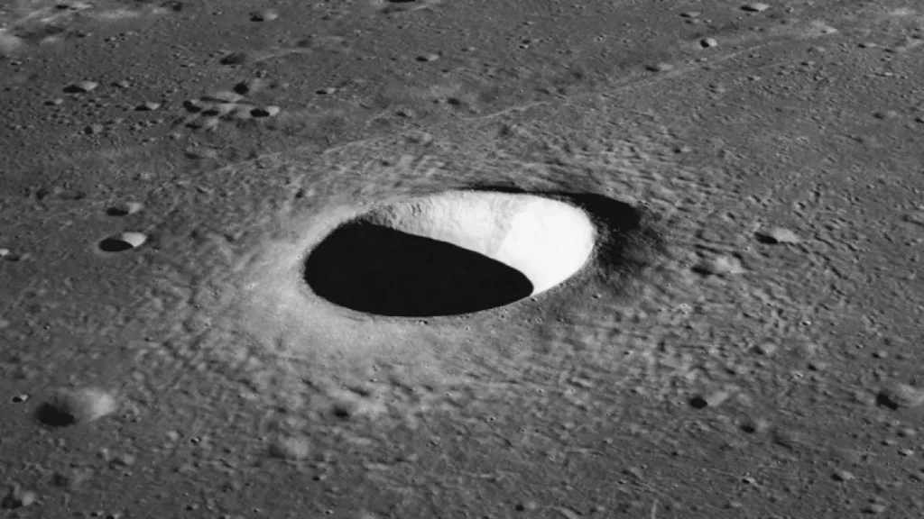 Ученые нашли целые поля с лунными камнями