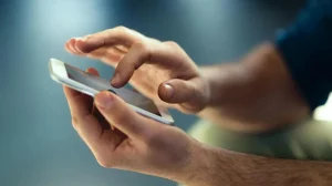 Новое исследование развенчивает мифы о телефонной зависимости