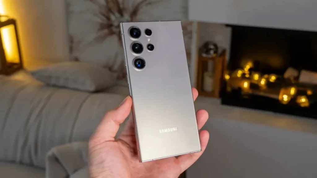 Новый Galaxy S24 продолжает движение к званию «самый сломанный флагман»