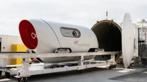 Первая в мире поездка на Hyperloop с экипажем прошла успешно
