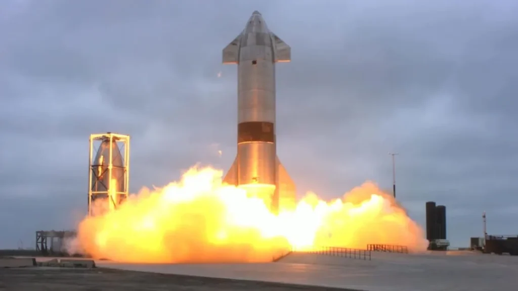 Пилотируемый космический корабль Starship SN15 успешно приземлился