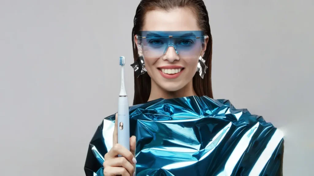 Polaris выпустила электрическую зубную щетку, которая подойдет носителям брекетов