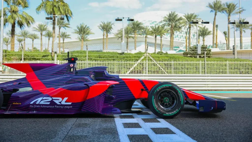 Прошел первый в мире заезд «Формулы-1» без пилотов