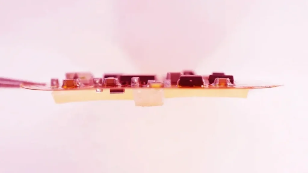 Ученые изобретают «живую биоэлектронику», способную исцелять кожу