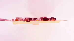 Ученые изобретают «живую биоэлектронику», способную исцелять кожу