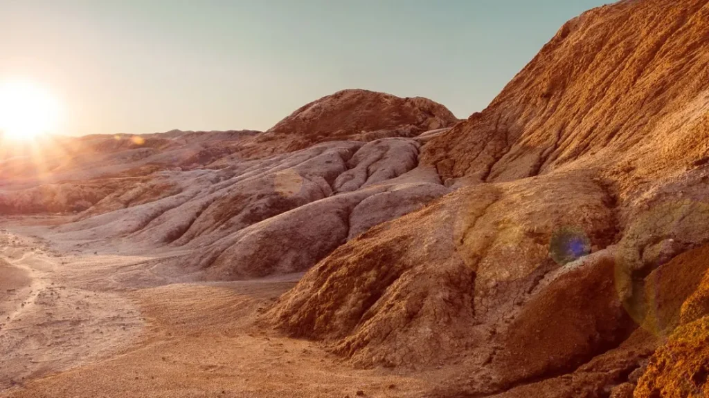 Марс потерял атмосферу из-за своих собственных камней, считают ученые