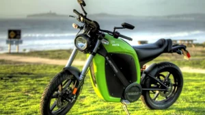 Власти Уганды планируют раздать всем электромотоциклы