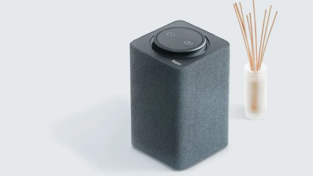 Яндекс научил Алису вызывать такси