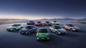 Новый электрокроссовер Xiaomi YU7 вышел: рекордные 289 000 предзаказов за час