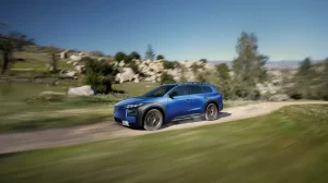 Subaru представила обновлённую Solterra 2026 и новую внедорожную версию Trailseeker