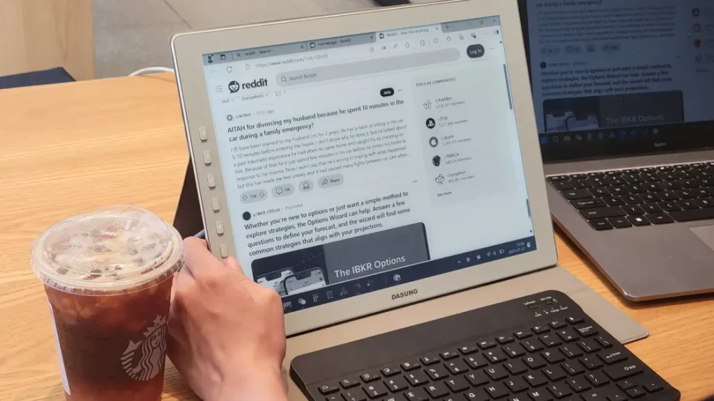 Dasung совершила прорыв в технологии электронных чернил создав быстрый E Ink-монитор