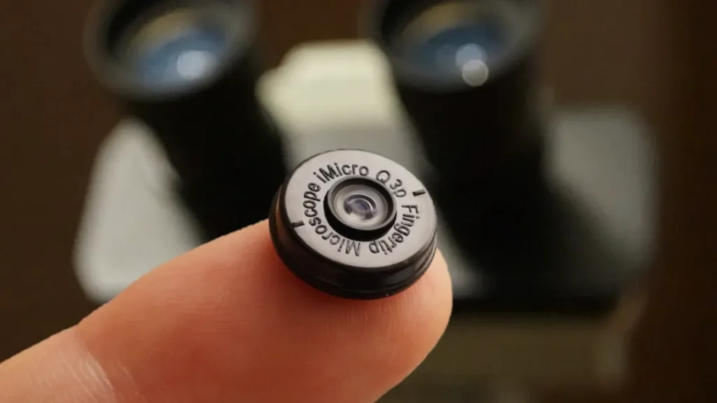 Разрабатывается объектив iMicro Q3p который превратит смартфон в микроскоп