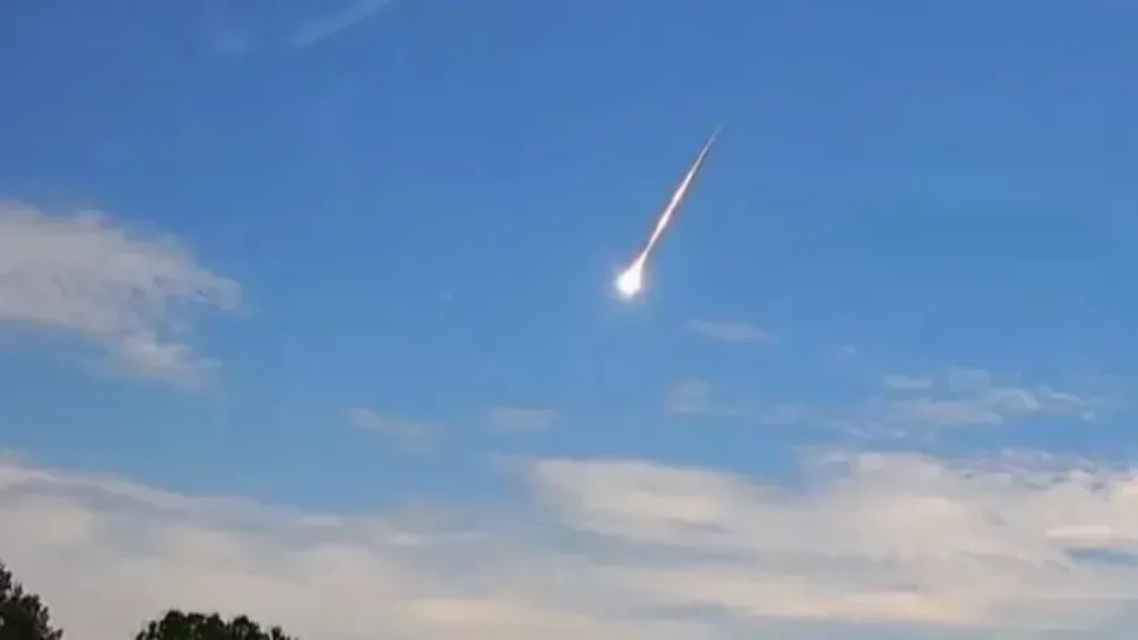 Огненный шар взорвался над США: метеор потряс несколько штатов