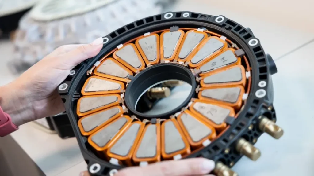 Новый двигатель от Mercedes-Benz бьёт все рекорды