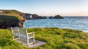 Почему нас тянет к воде: научное объяснение ностальгии по морю и рекам