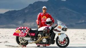 Мотоцикл Indian Challenger установил рекорд скорости в классе бэггеров