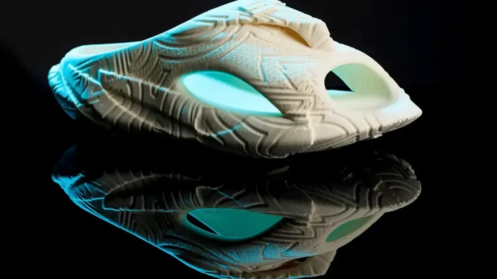 Появилась лучшая альтернатива Crocs — обувь созданная ИИ и напечатанная на принтере