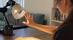 Дружелюбный робот-лампа от Apple был представлен публике